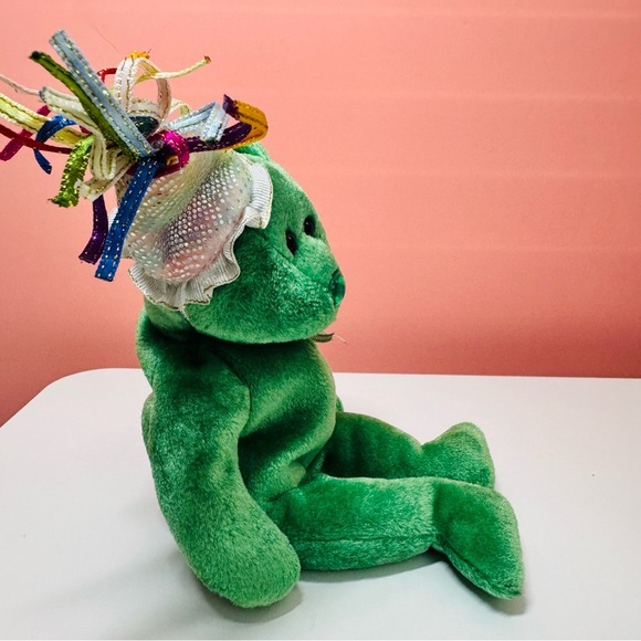 TY Birthday Beanie Bear – May (2002) with Party Hat - Picture 5 of 11